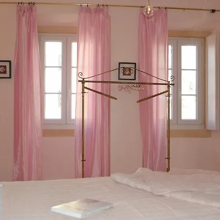 Mouraria Deluxe Apartments-2